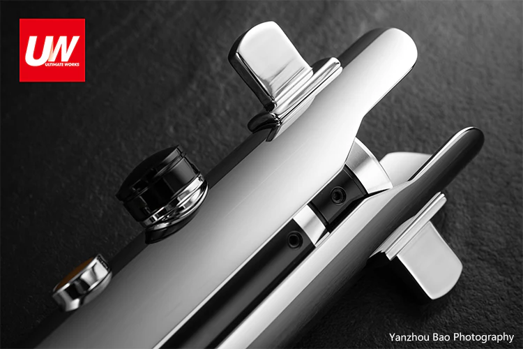 Ultimate Works SNIPX V2 Custom Saber - Image 13
