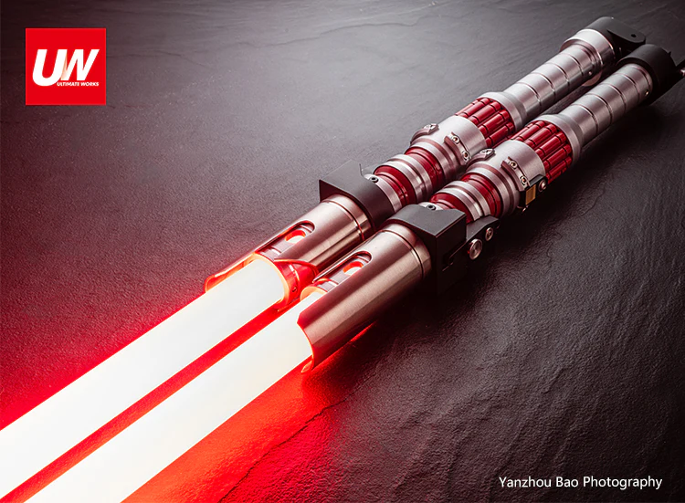 Ultimate Works DR 'DARK REY' Custom Saber - Image 2